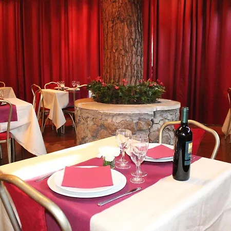 Romulus 3* Rome