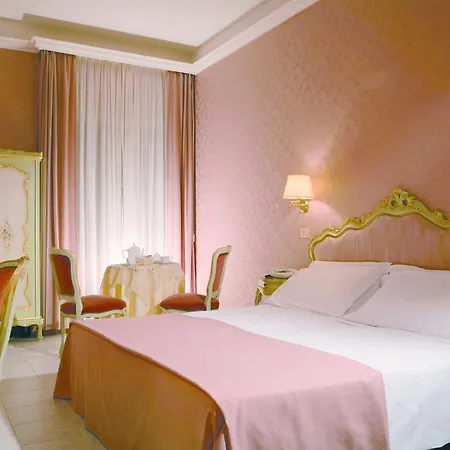Romulus 3* Roma