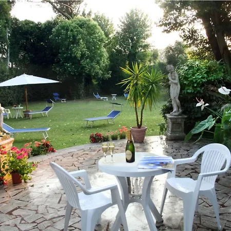 Szálloda Romulus 3*